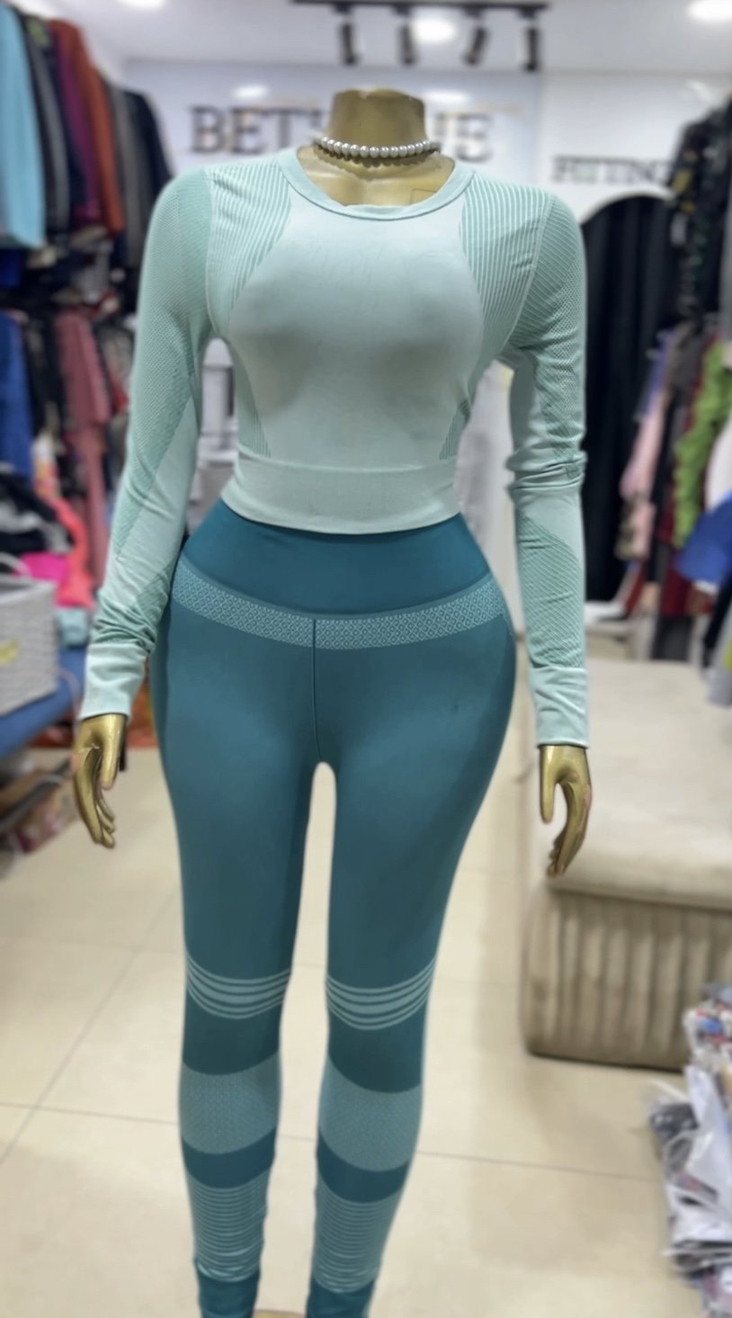 Mint green long Gymwear J014