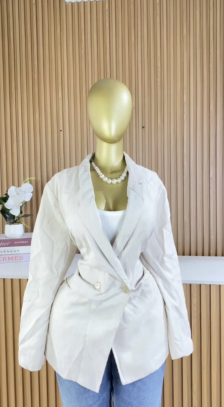Off-white double-breasted blazer S025