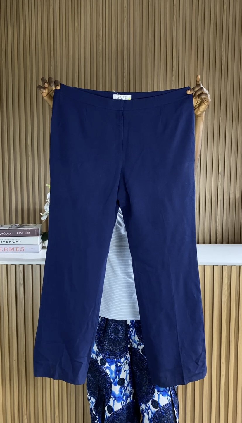 Length 44 Navy blue pant C026