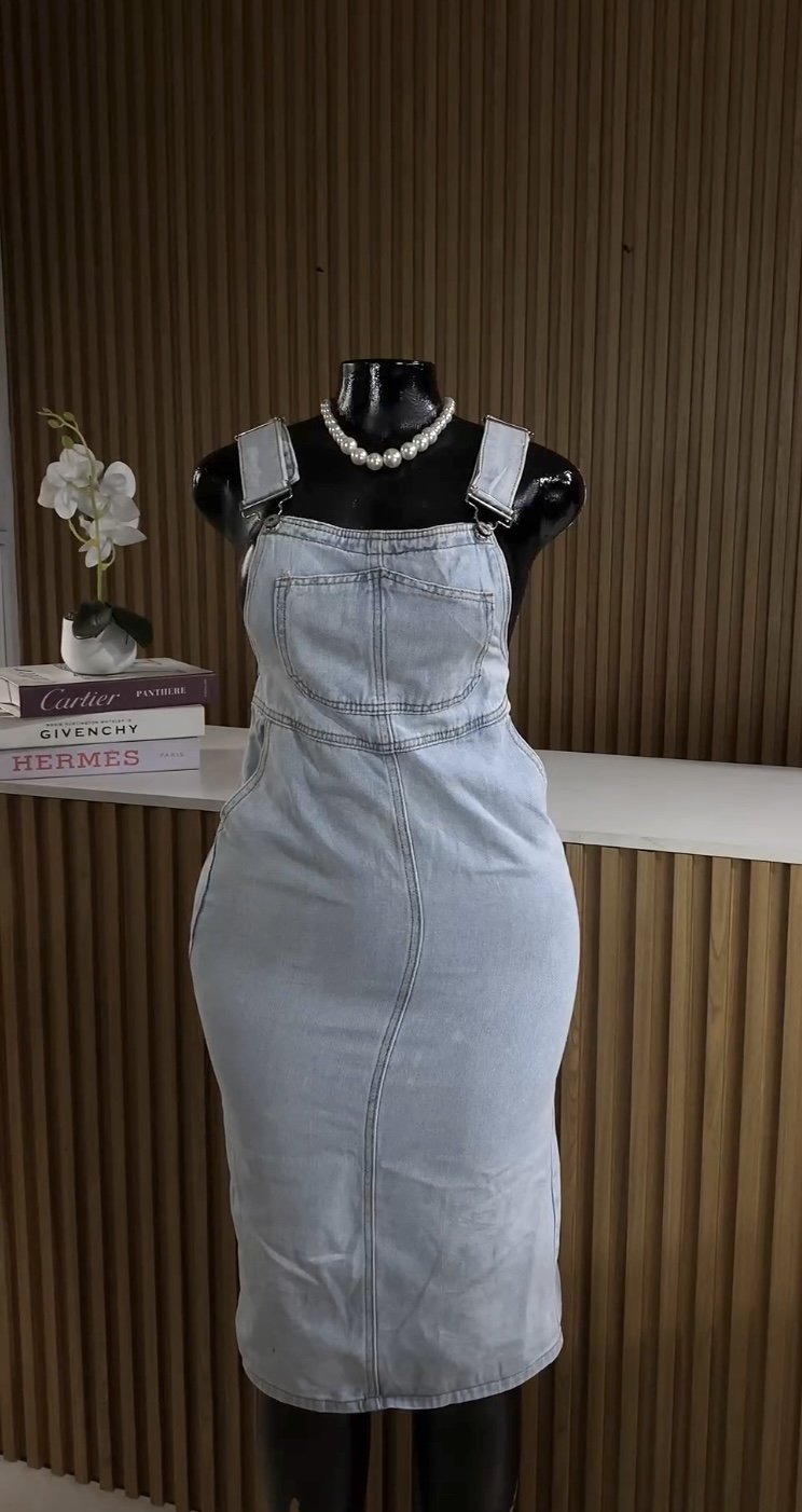 Light blue dungarees 067