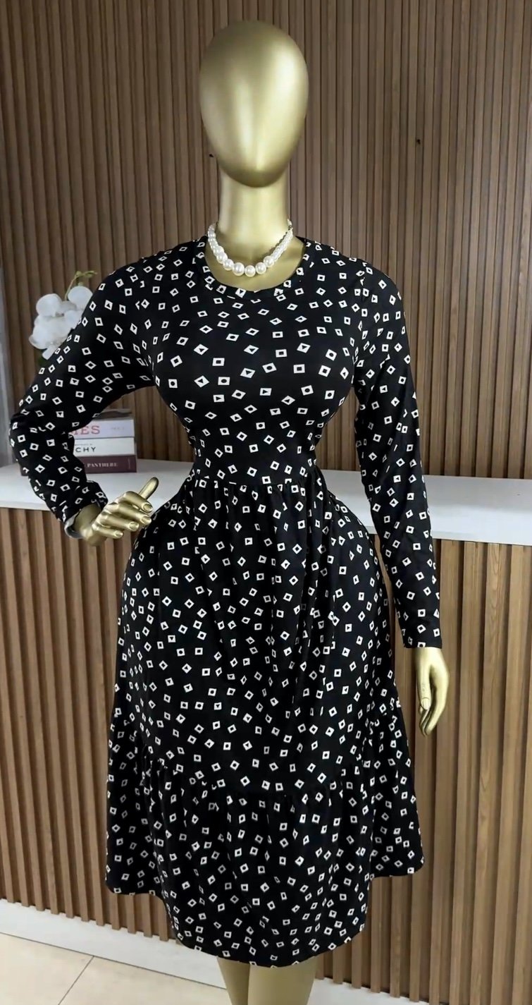 Black&white flare dress B119 (40D)