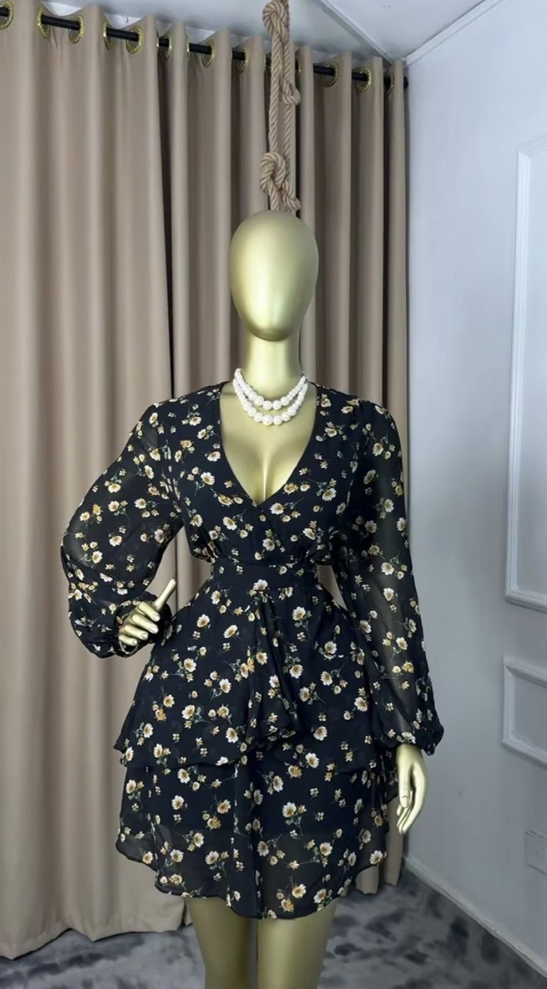 Black floral chiffon dress P198