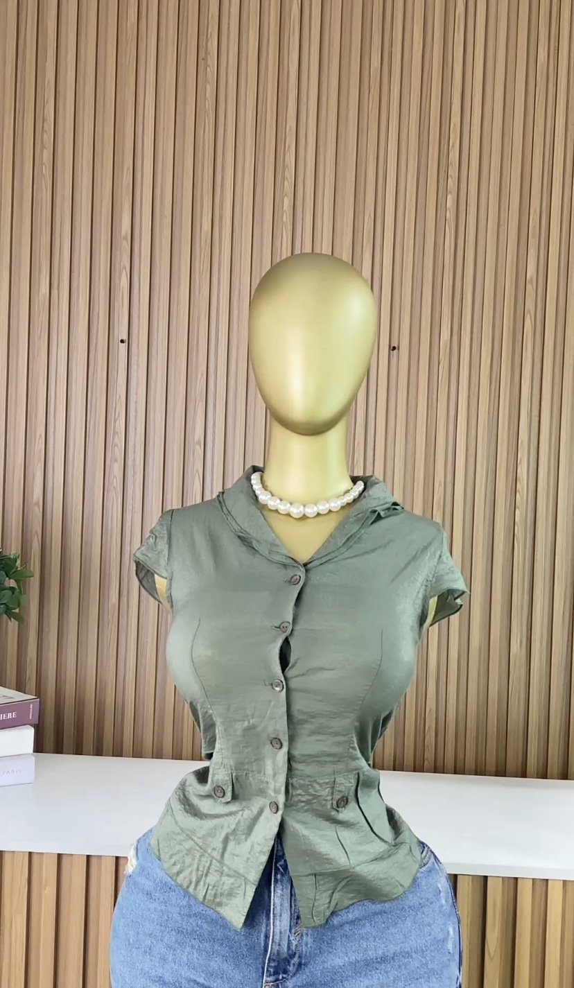 Green regular top R494
