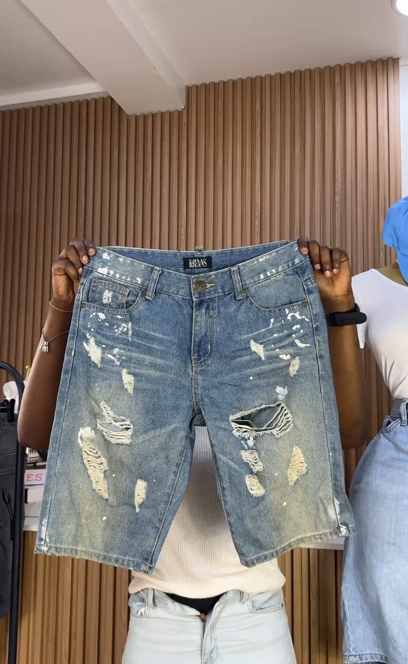 Blue ripped bf short 031