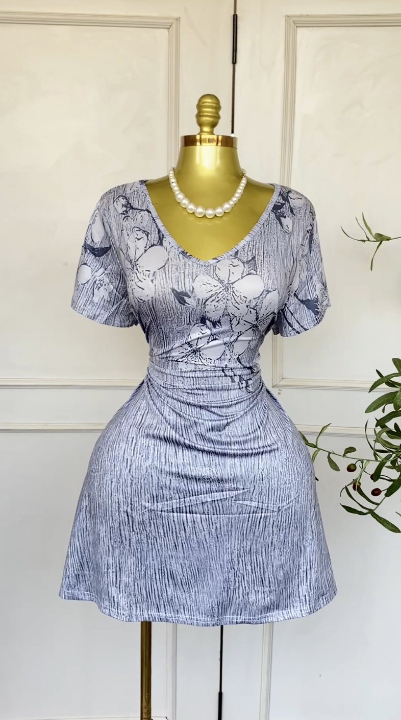 Blue&white floral print mini dress 495 (40D)