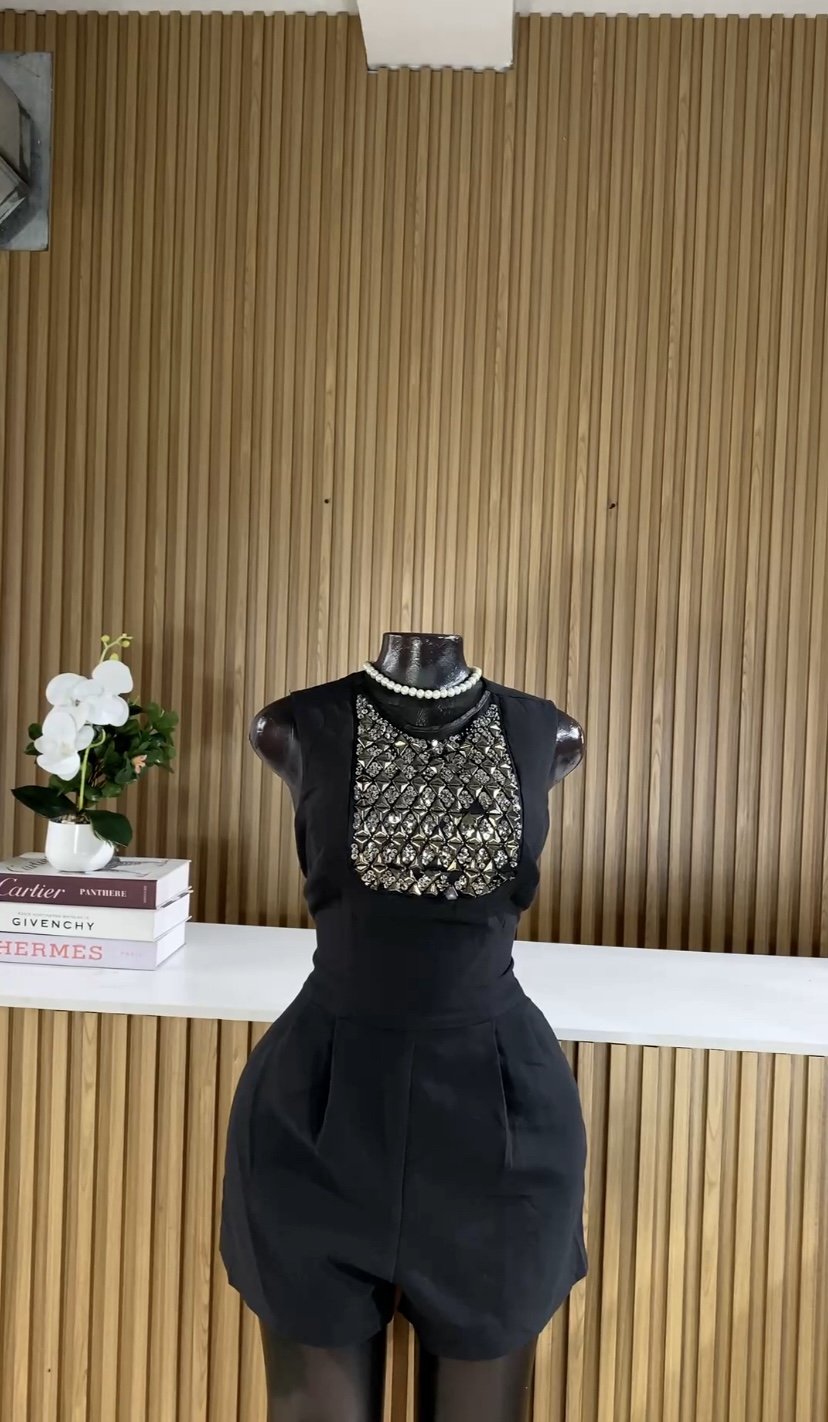 Stylish black playsuit C146