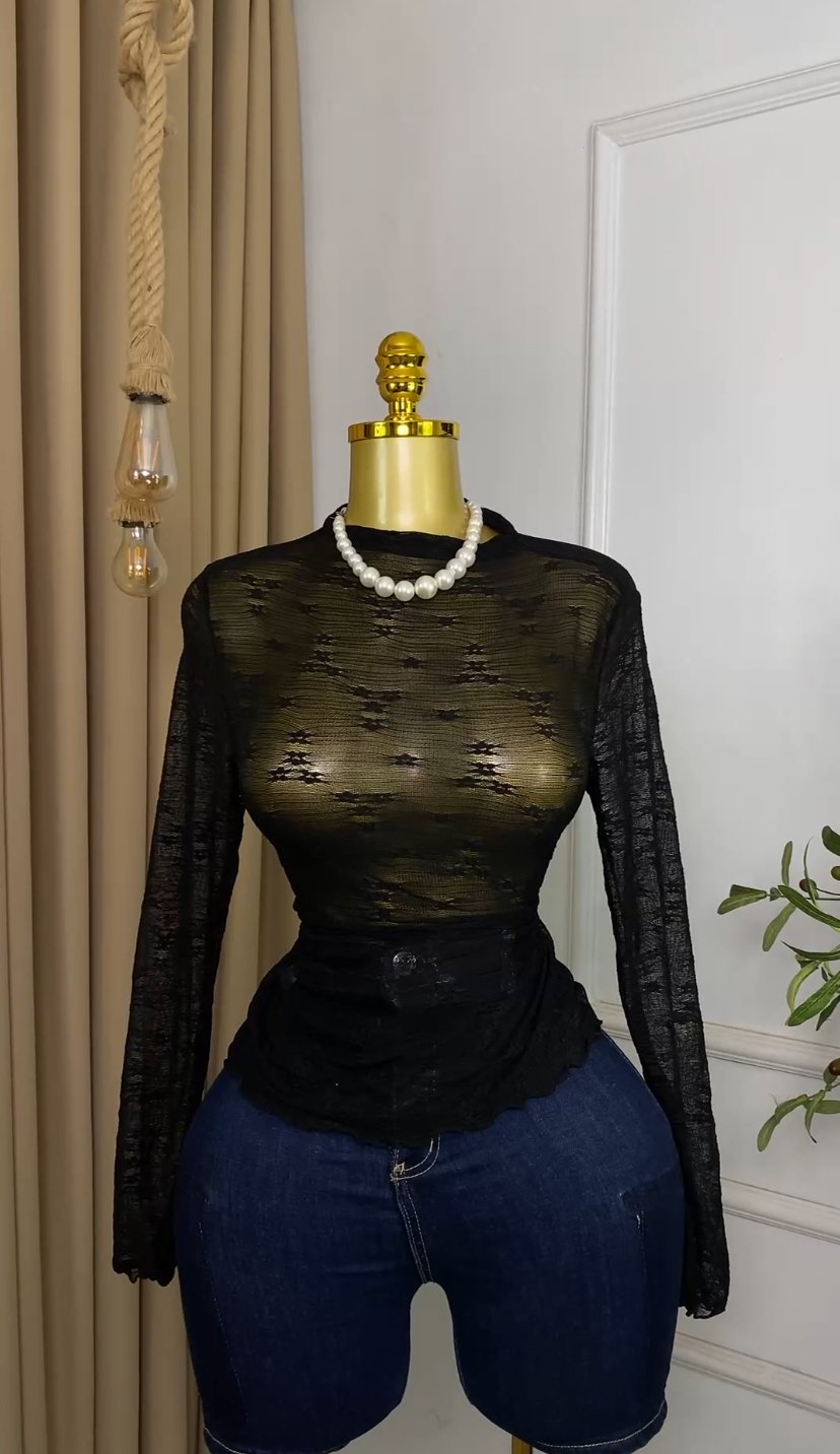 Stylish black mesh Top M451