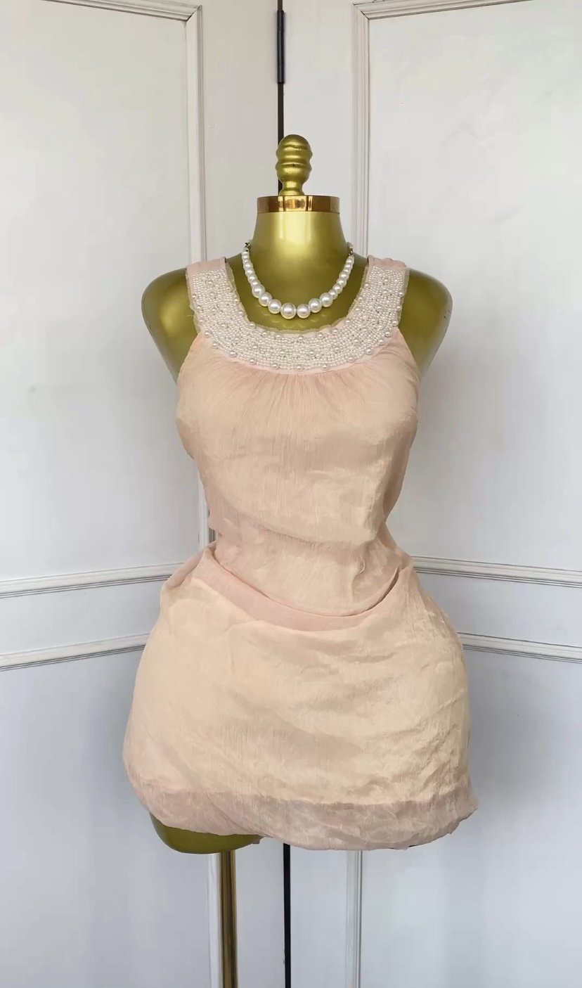 Pink mini dress 570 (40D)