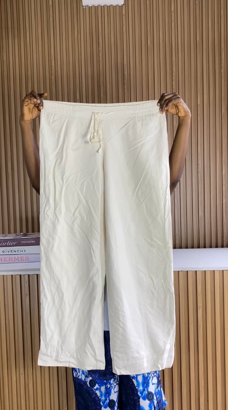 Off white corporate pant C002