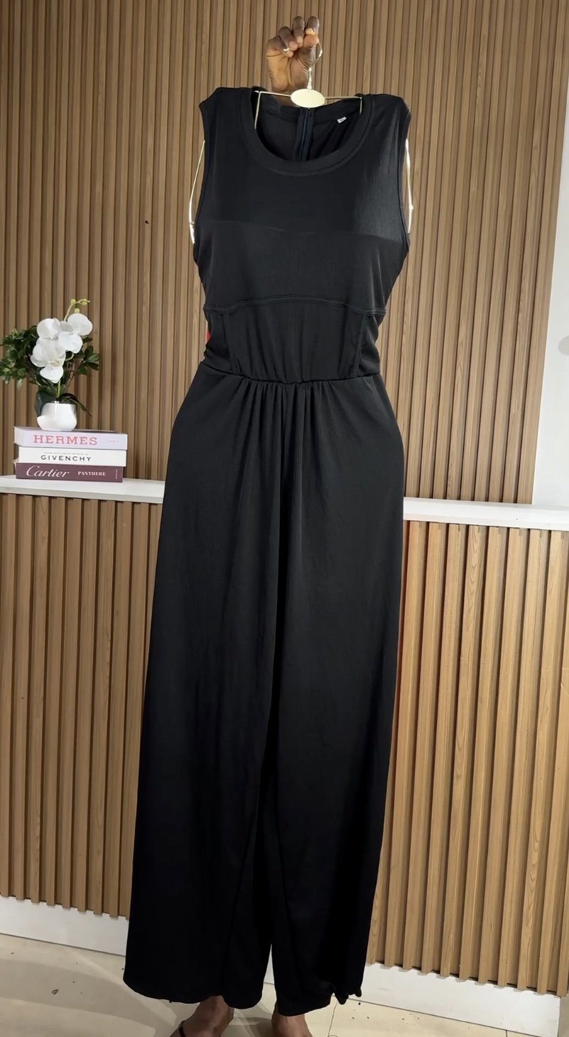 Stylish black jumpsuit 784 (40D)