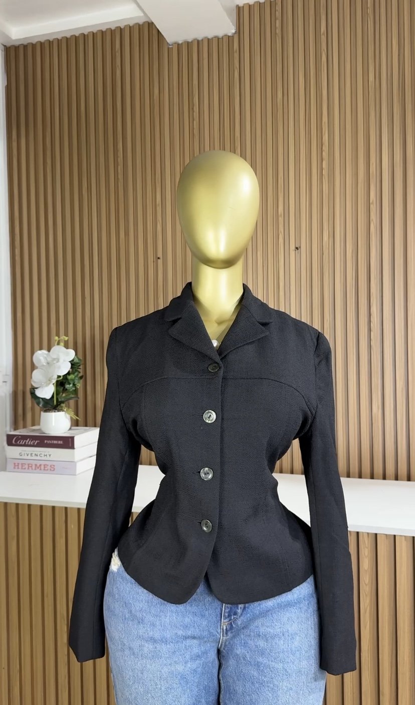 Stylish black blazer S068