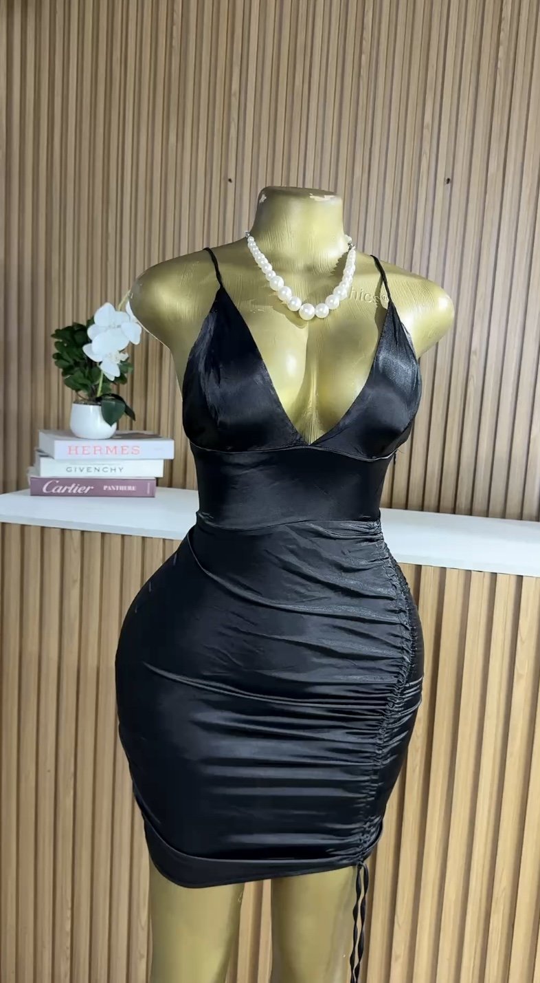 Black silk chic dress B313 (40D)