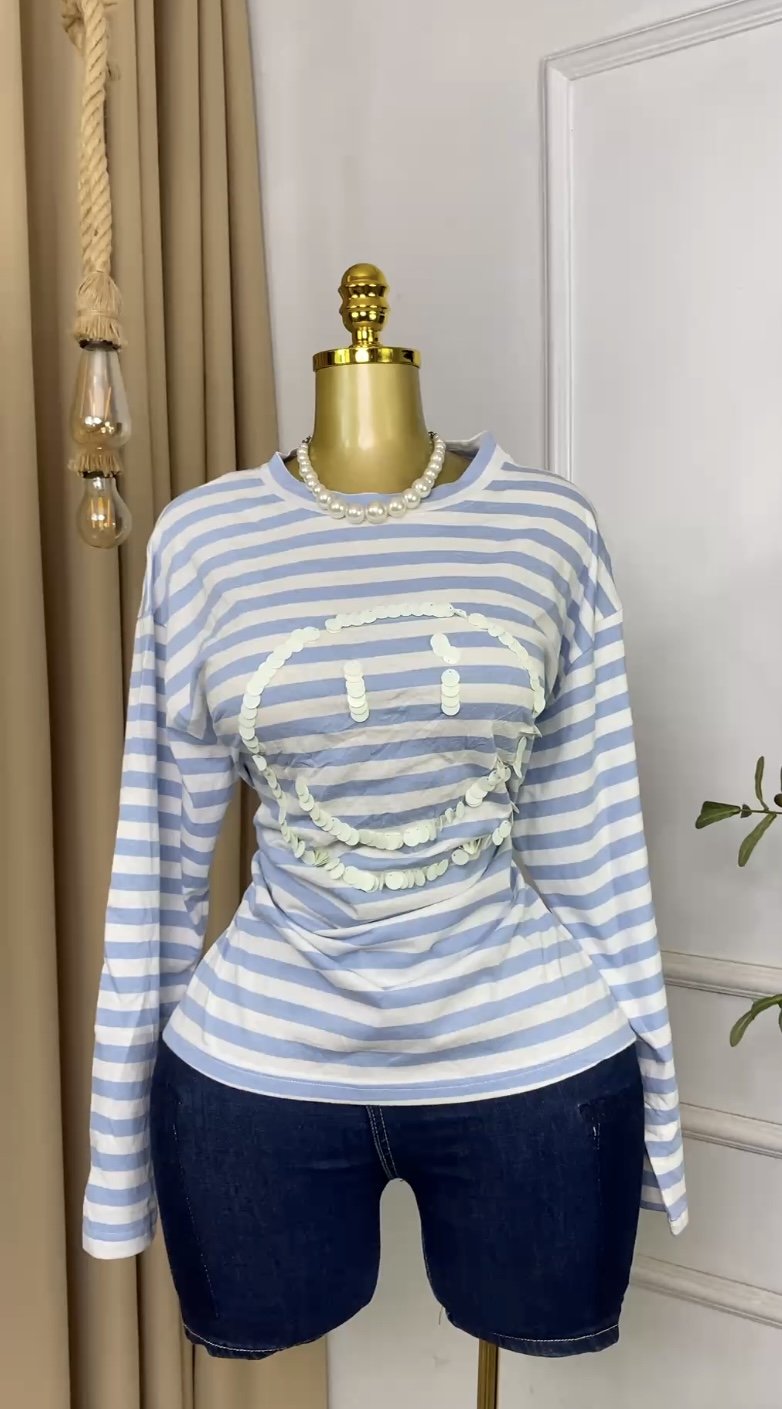 White&blue striped shirt M310