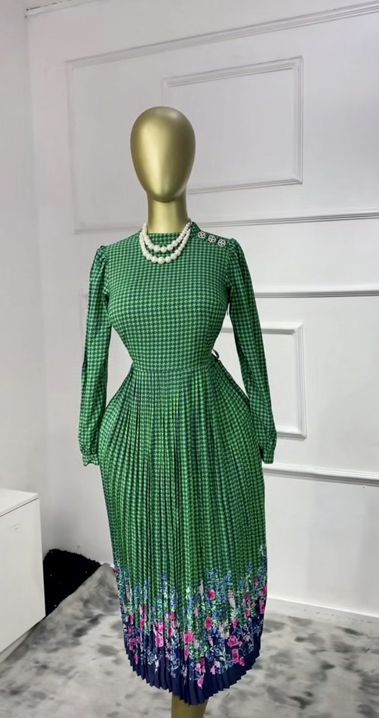 Green&blue pleated dress P012