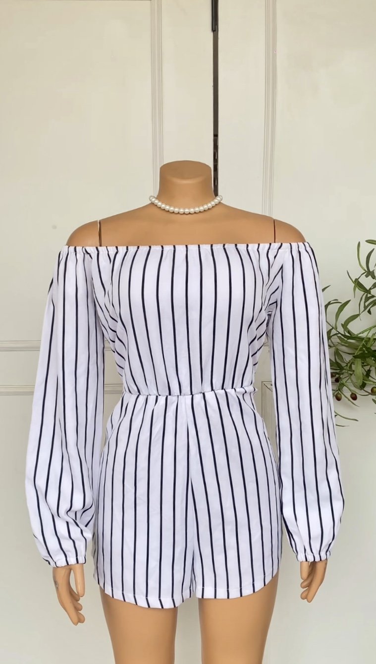 Black &white patterned jumpsuit 062