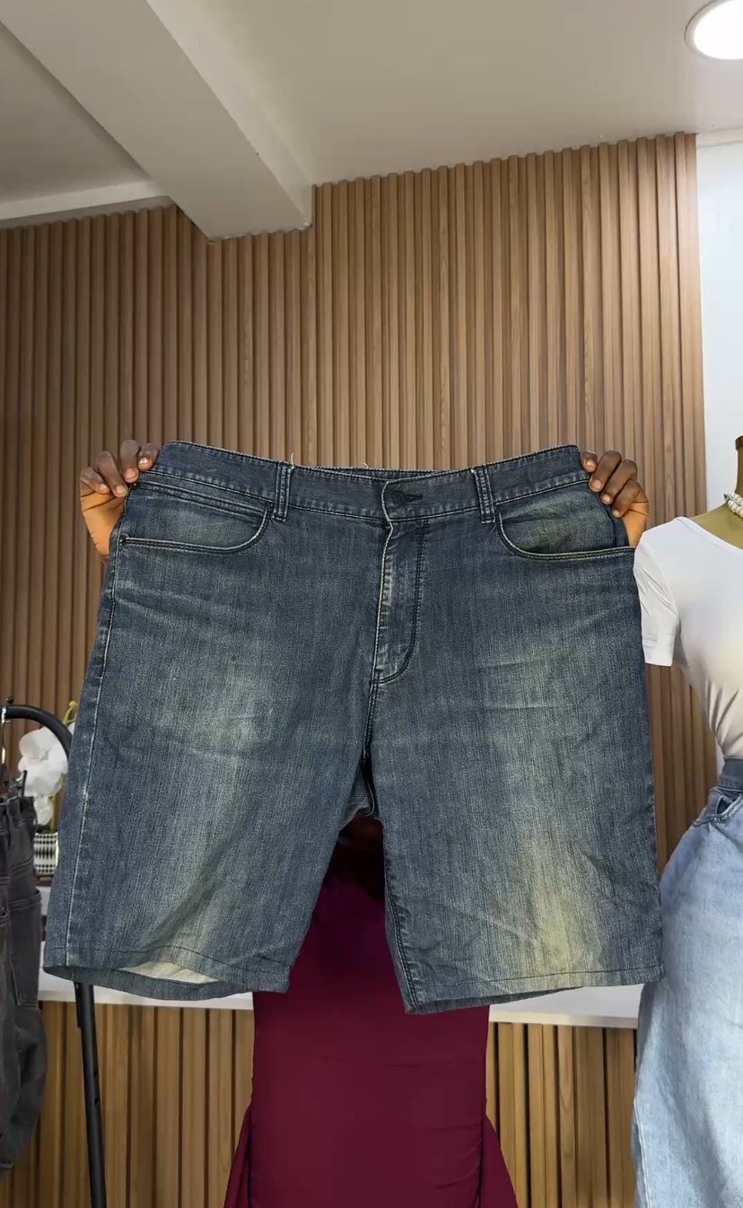 Deep blue denim short 109