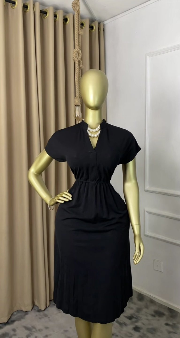 Black maxi dress P261