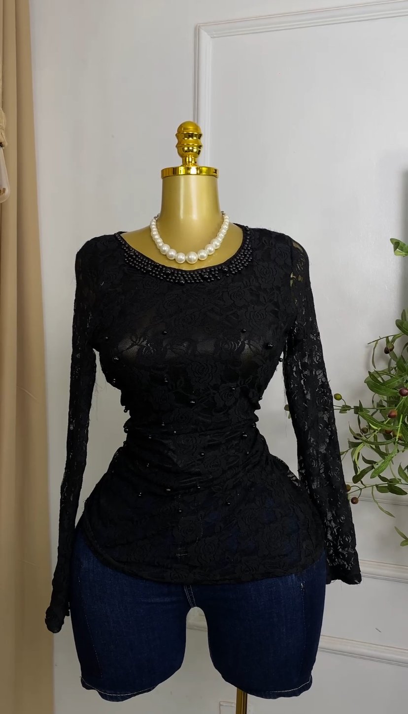 Black beaded Top M517