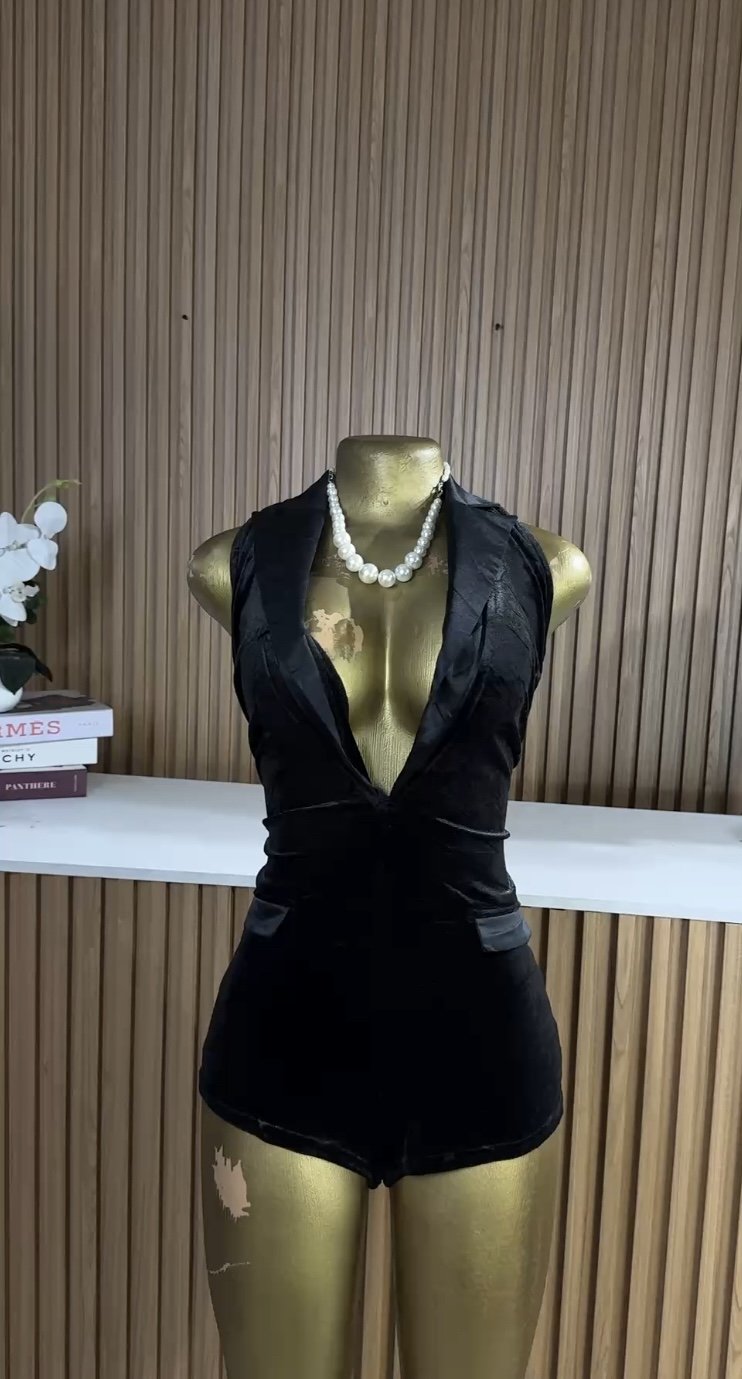 Black suit-like halter playsuit B281 (40D)