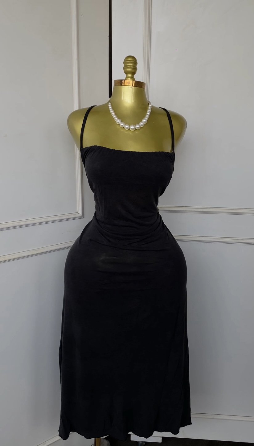 Black chic maxi dress 944 (40D)