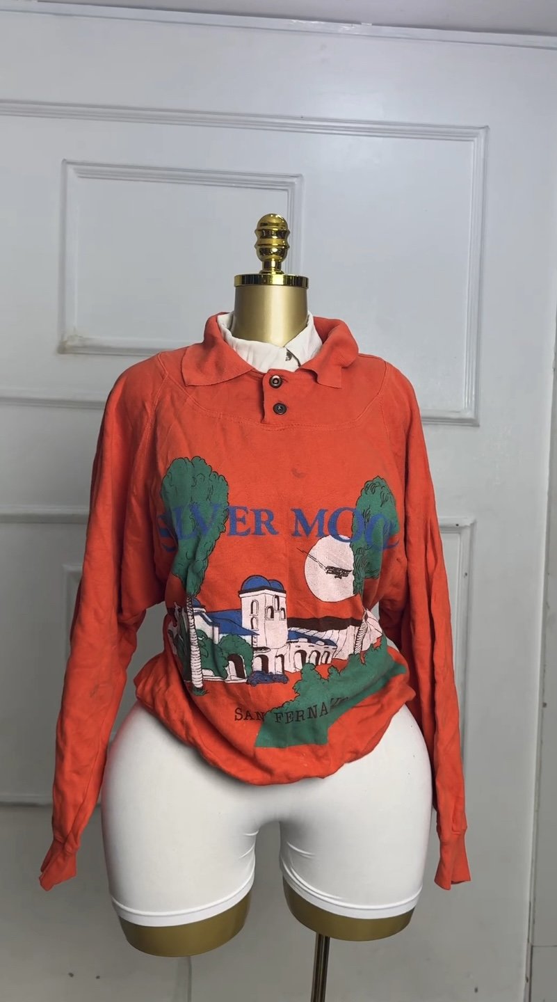 Stylish red Sweatshirt R803