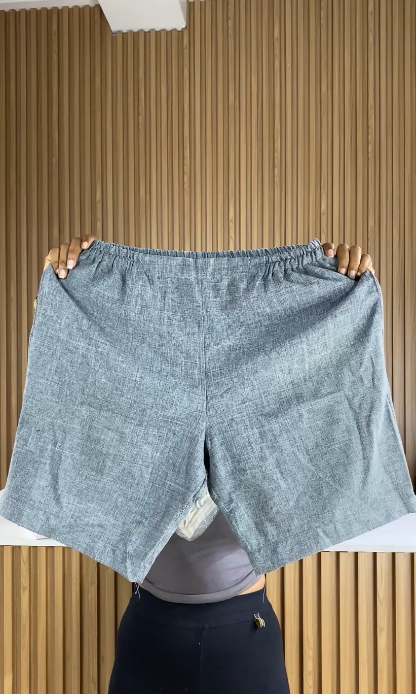 Stylish blue T short 353