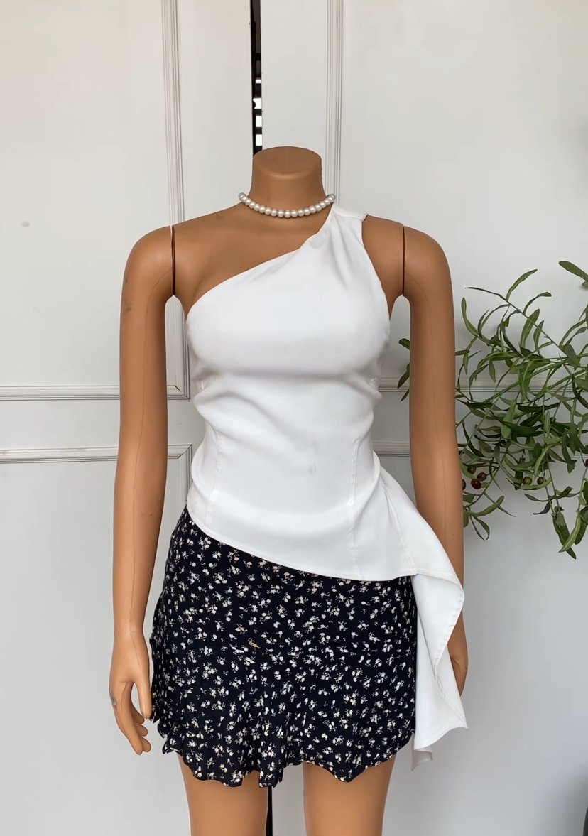 Black&white floral skirt 057