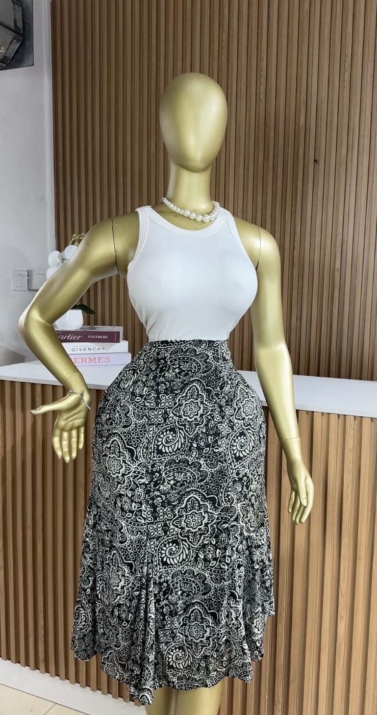Black&white paisley print skirt S055