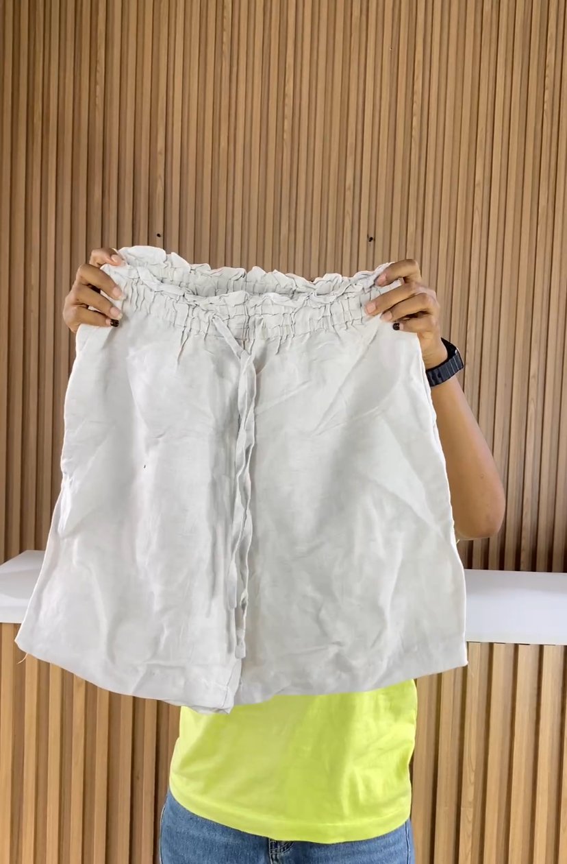 Beige linen short 030