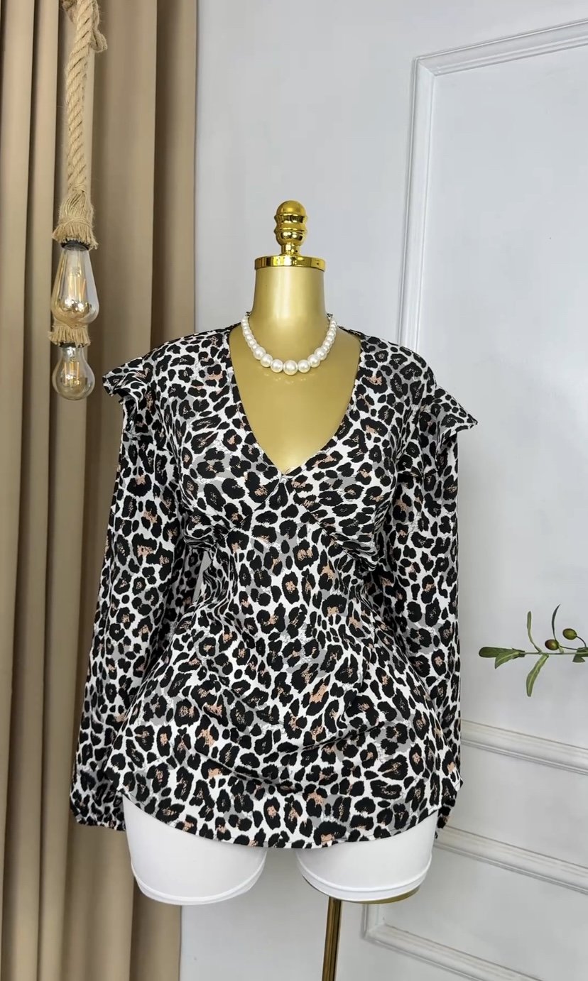 Leopard skin print cop Top J065