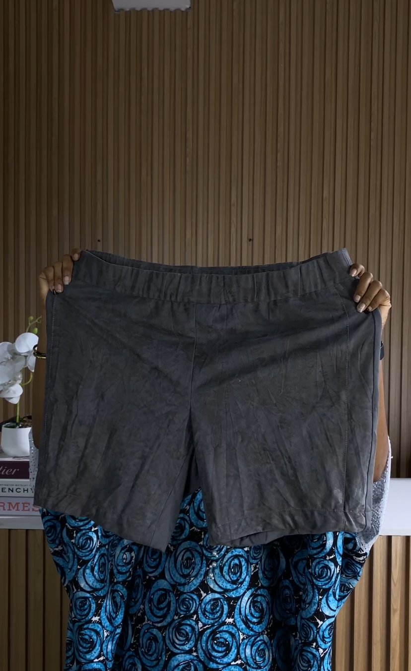 Stylish grey Tshort 251