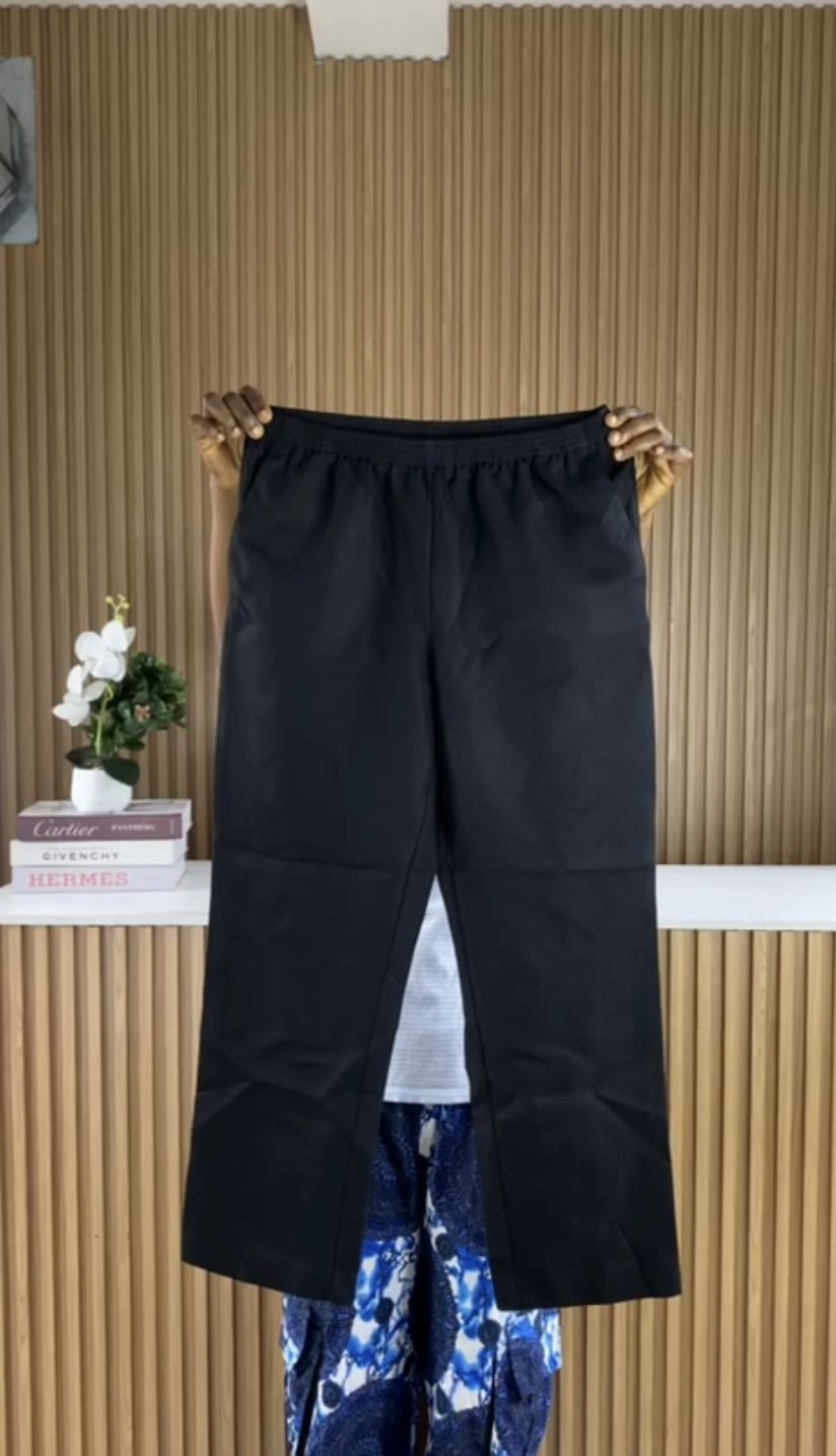 Length 37 Black pant C128