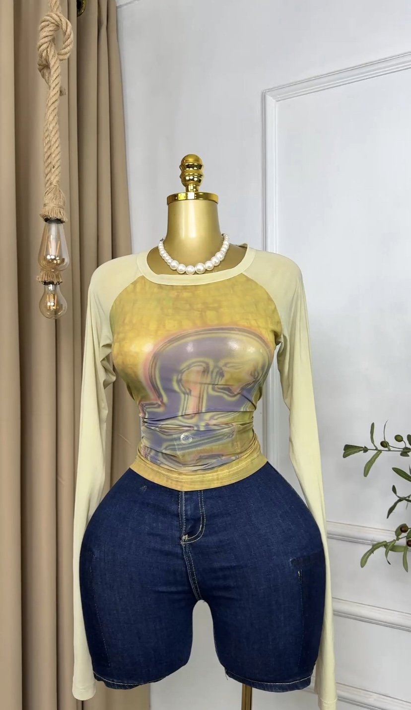 Stylish cream Top M334