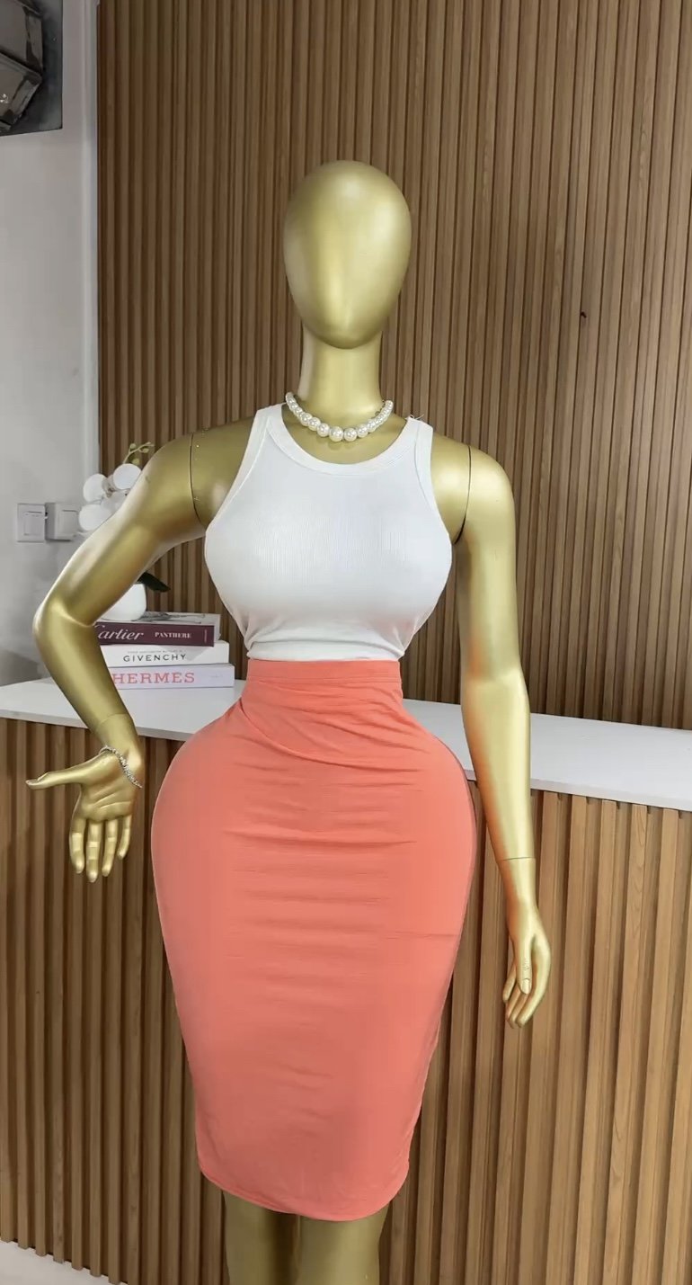 Form-fitting cora midi skirt S063