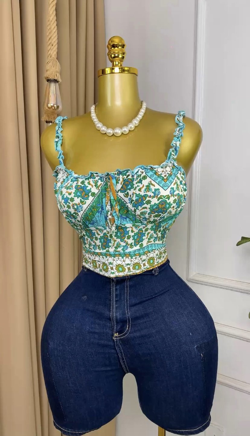 Green floral crop Top M361