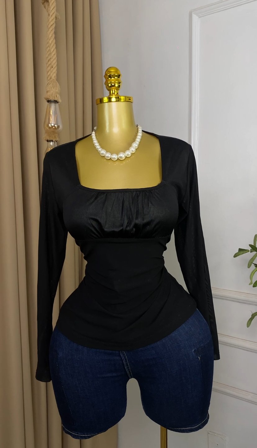 Stylish black mesh Top M415