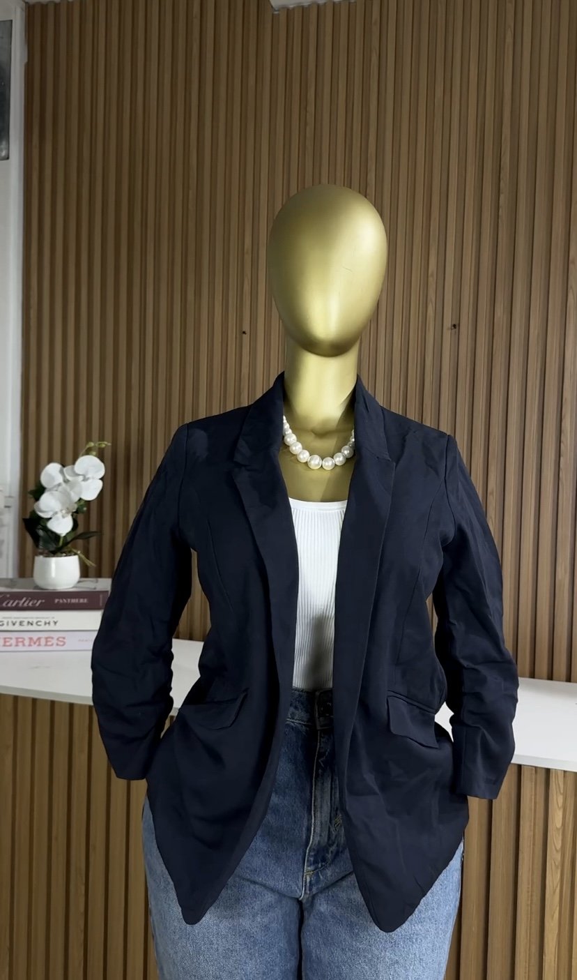 Stylish blue blazer S177
