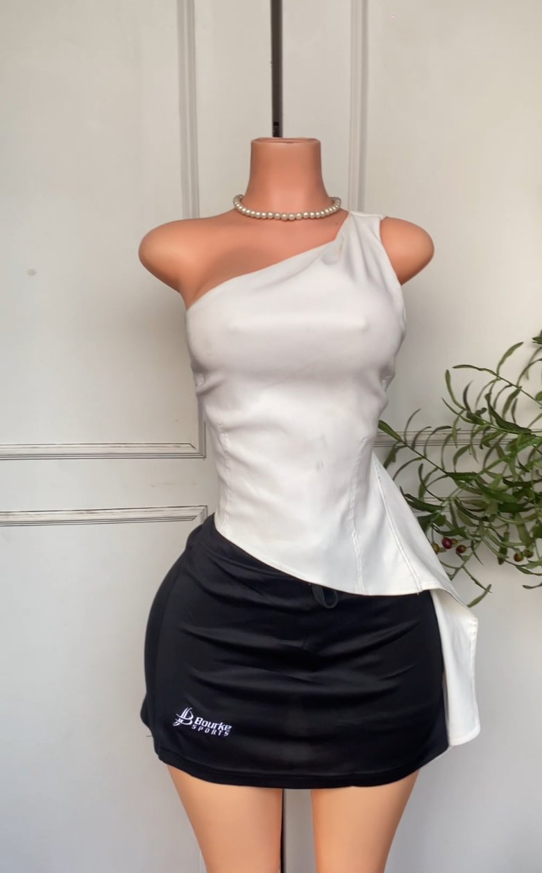 Black mini skirt 206