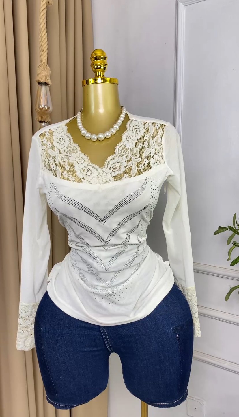Stylish white mesh Top M378