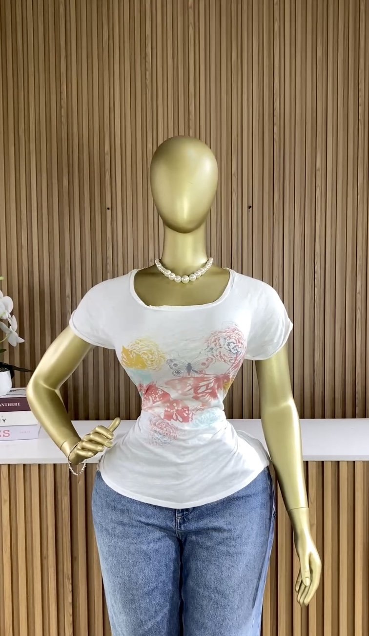 White Regular top R014