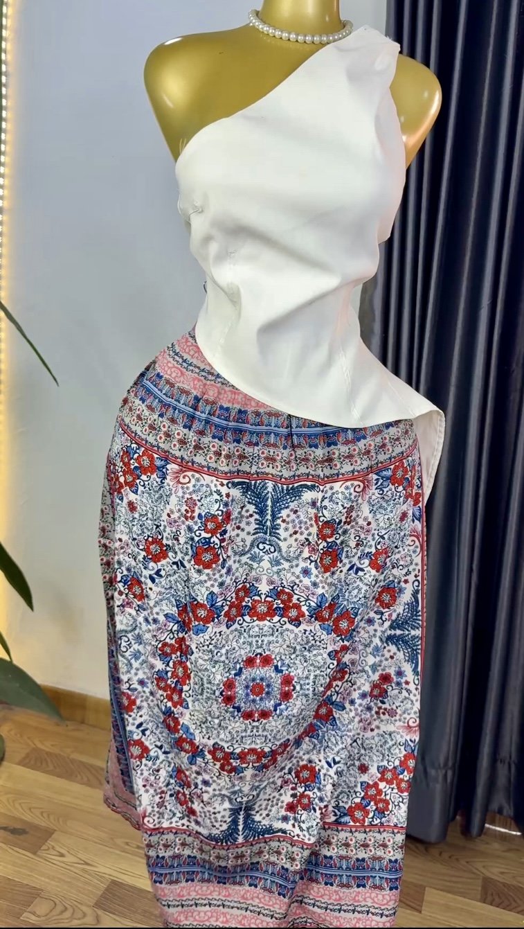Multicolored maxi skirt 280