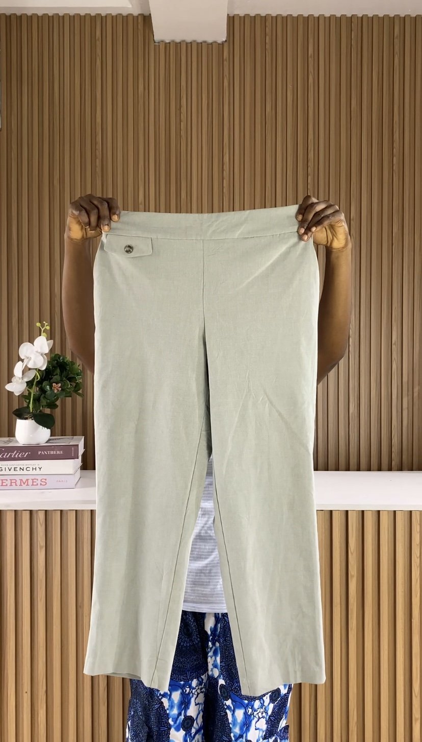 Length 36 off white pant C107