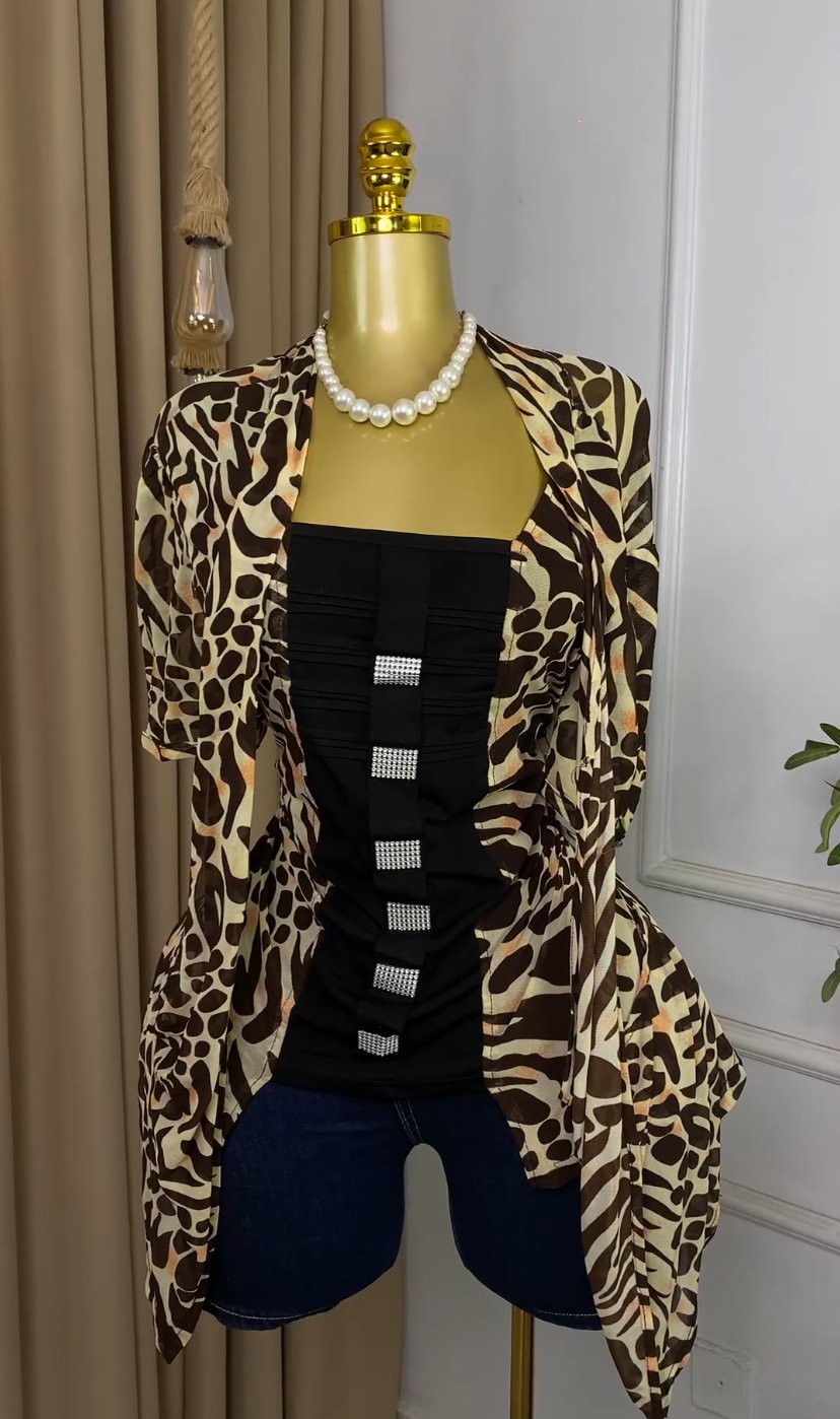Brown&beige animal-print Top M408